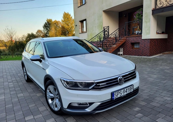 Volkswagen Passat cena 79000 przebieg: 140000, rok produkcji 2016 z Pszczyna małe 121